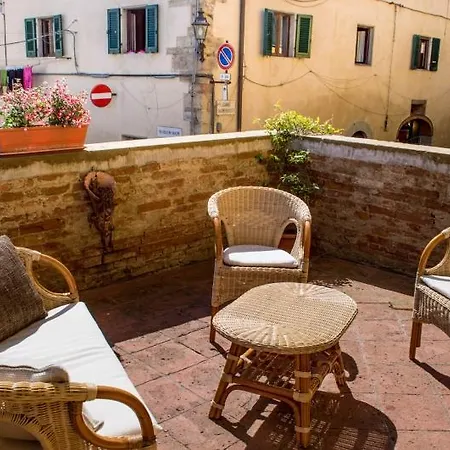La Terrazza Di Susanna Apartment *